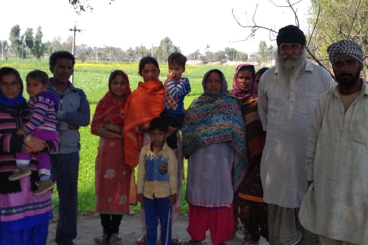 Air Strike in POK, BSF Stopped People to Cross Fencing on Indo Pak Border in Punjab