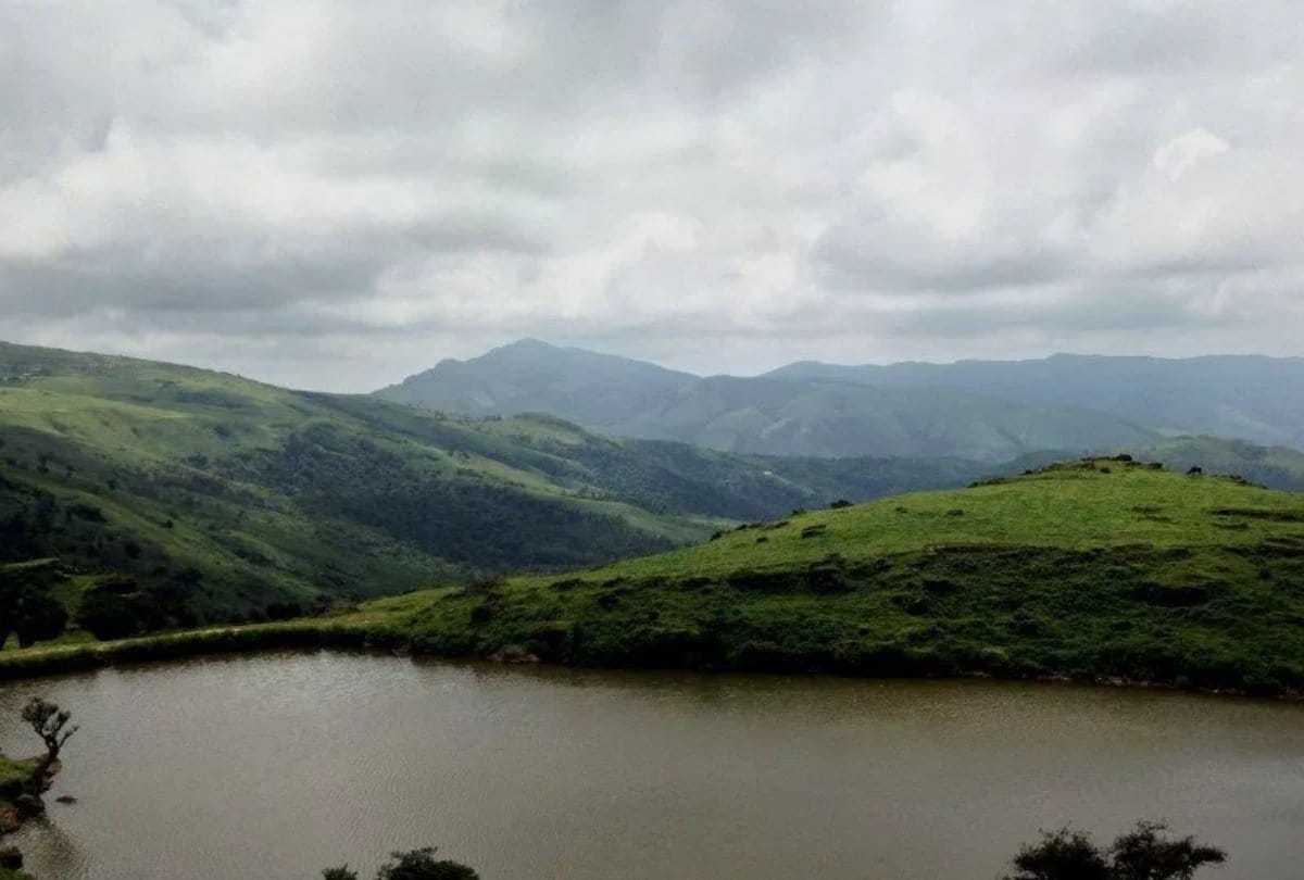 karwar best destination for beach in hindi