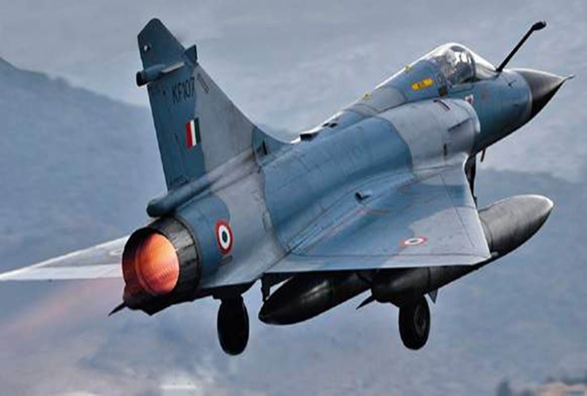 Know all about Mirage 2000 fighter jet, who uses by indian air force attack on POK