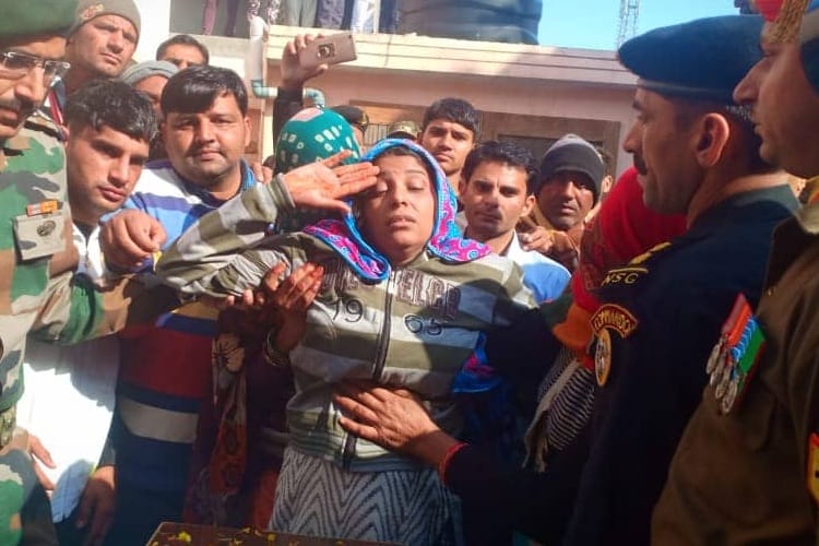 Haryana Sepoy Sombir Kadiaan Funeral, Who Died in Kulgam Encounter with Militants