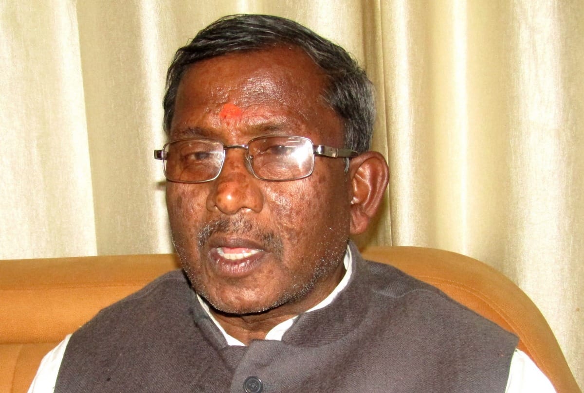 Laxman acharya angry on irregularity in sonbhadra