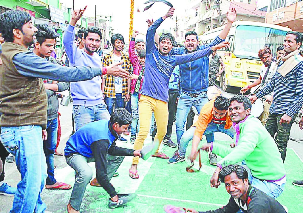 kashmir se dhaara 370 hataane par hi aatankvaad ka khaatma