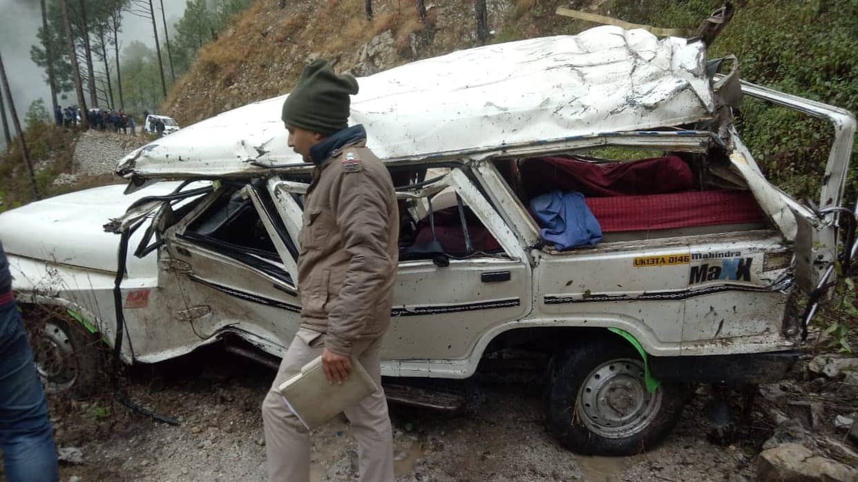 max vehicle accident at rudraprayag