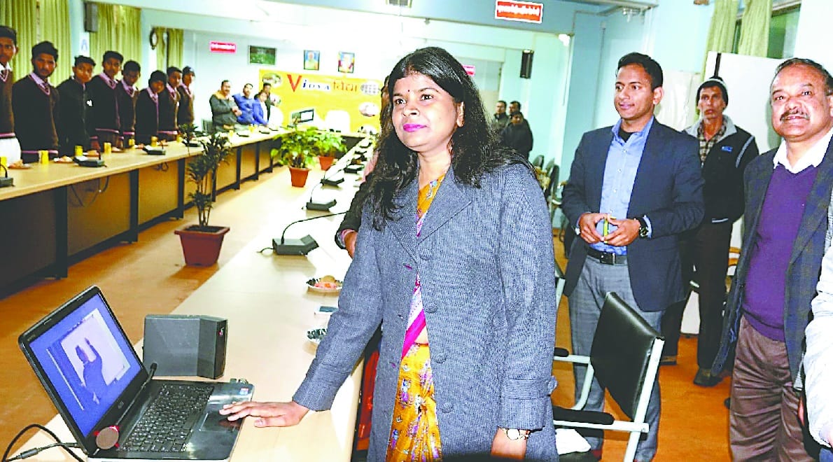 dm launches Vidya project