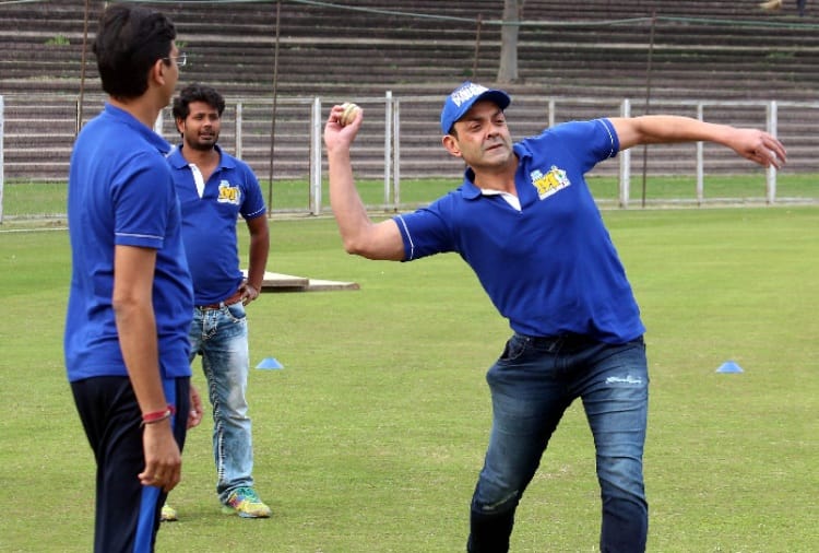 Celebrity Cricket League, Bollywood Actor Bobby Deol Interview on Air Strike in POK