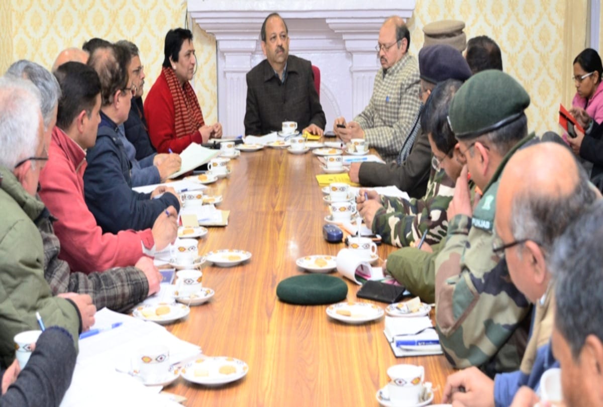 india pakistan: alert in himachal due to tense situation on india pakistan border