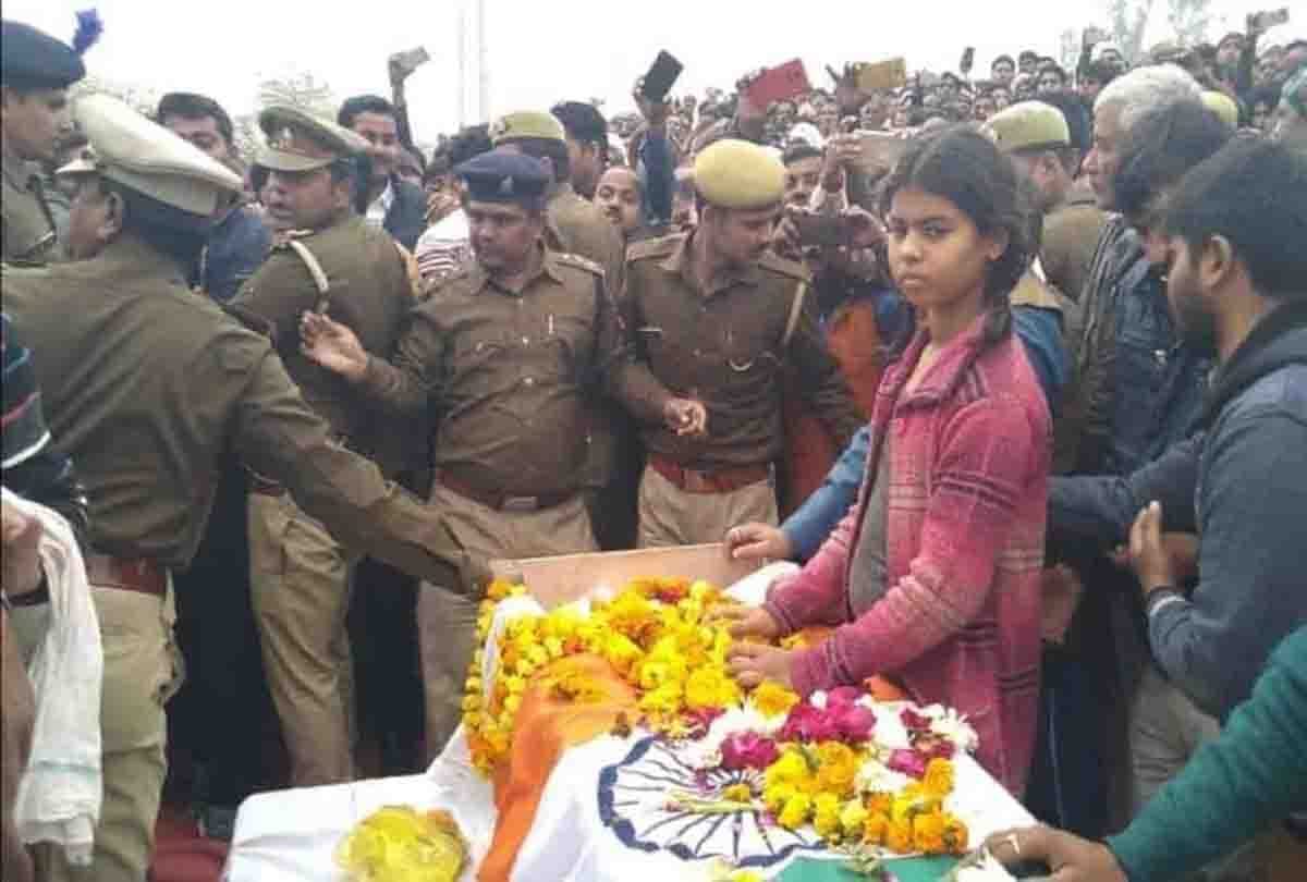 pulwama martyr daughter says about air strike