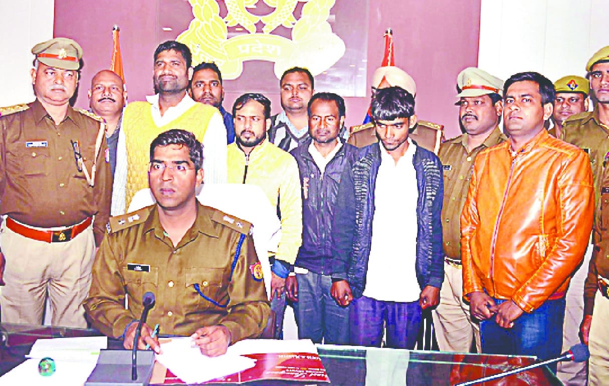 Noorpur police arrested gangbangers