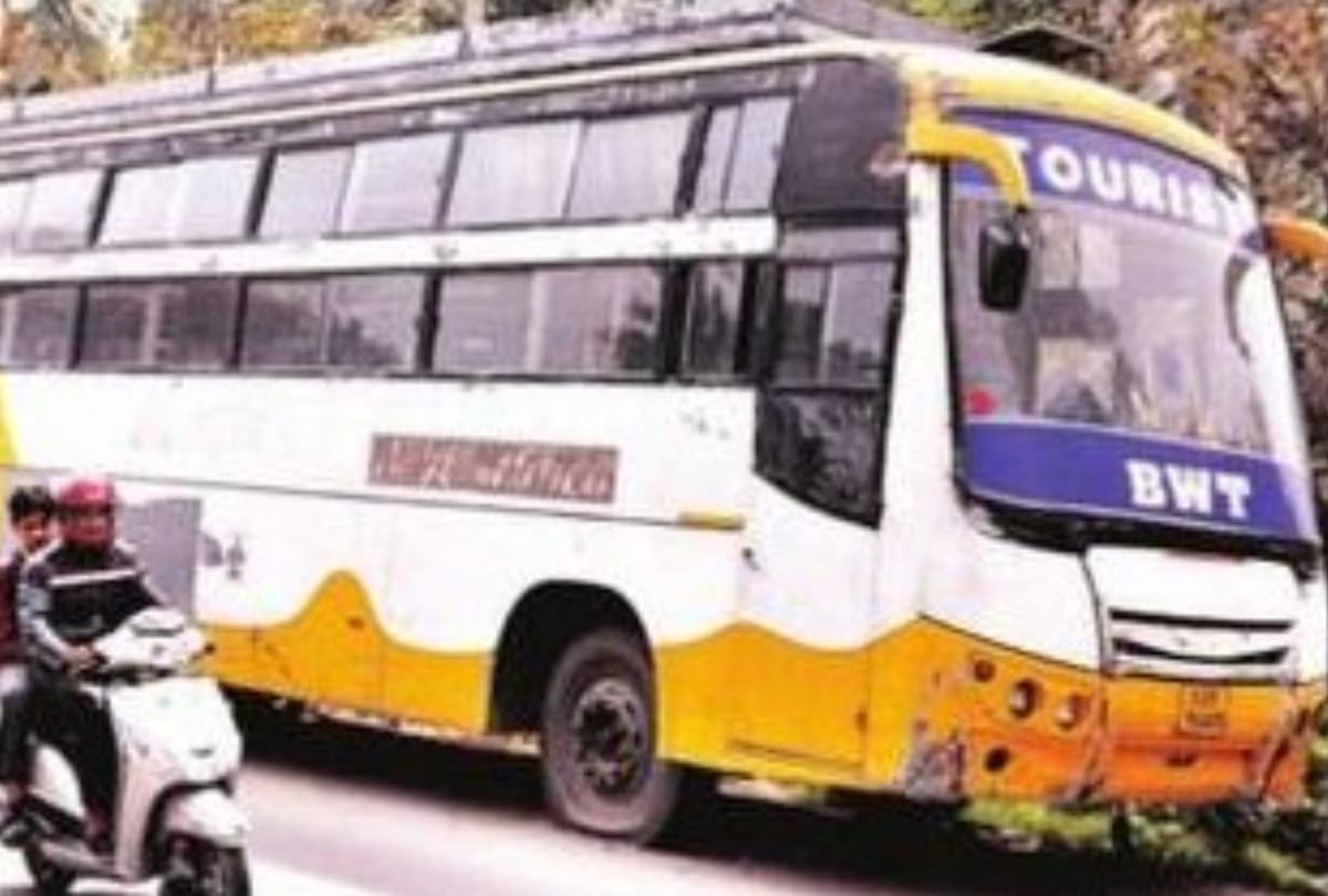ghaziabad man missing for 24 days found his rugged corpses in bus standing outside police station