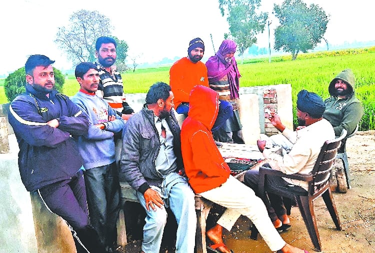 Tension in border villages of Punjab after Air strike in Pok