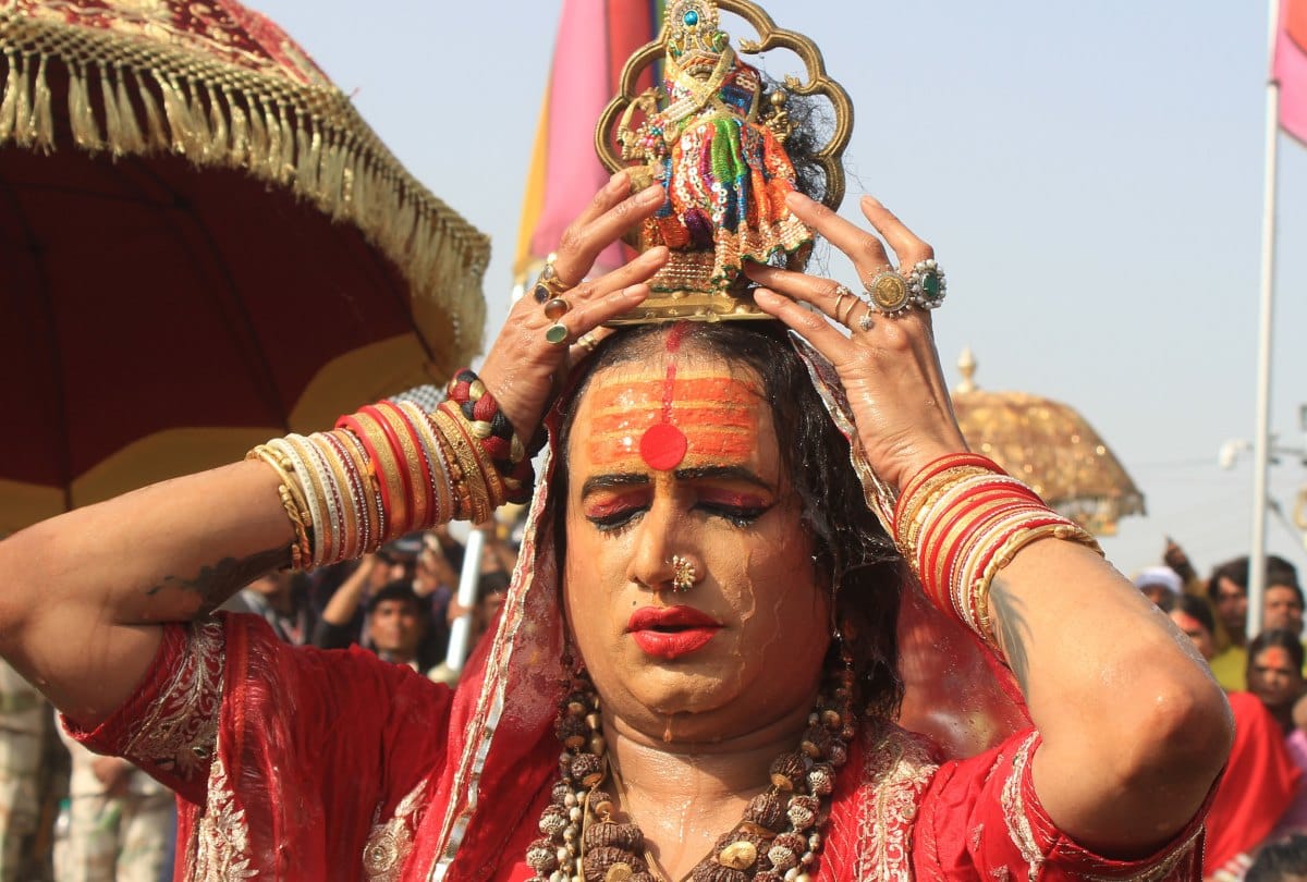 lakshmi narayan says, Government give chance kinnar go fight on the border