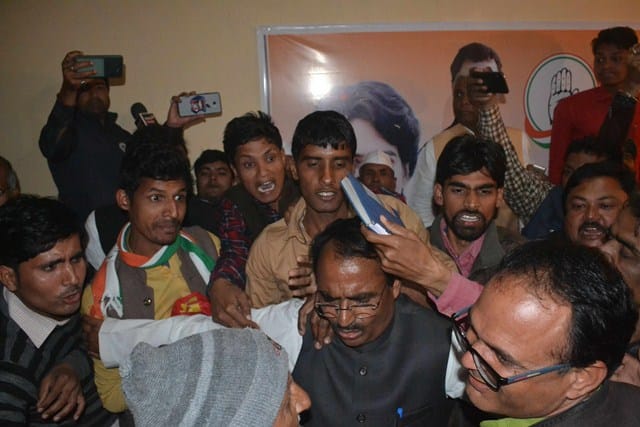 Naxals, slogans in Congress workers