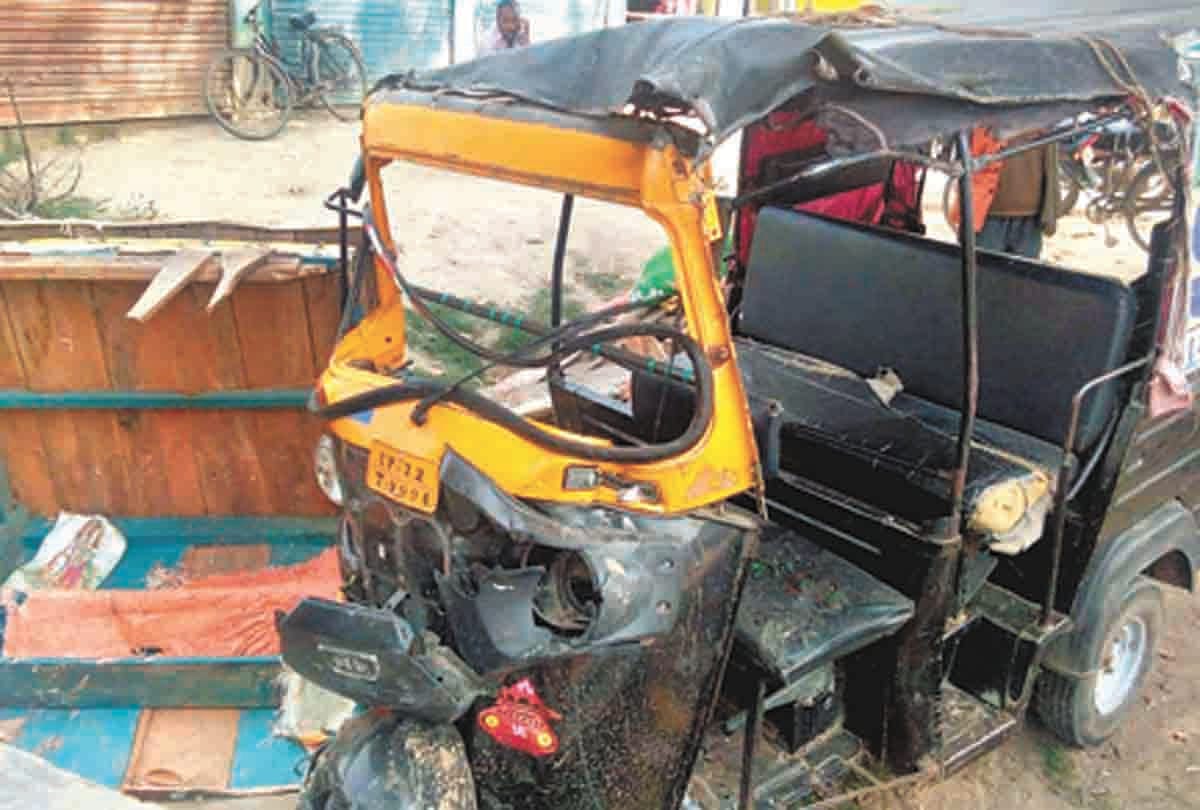 Pratapgarh: Death of a young man by changing the tempo