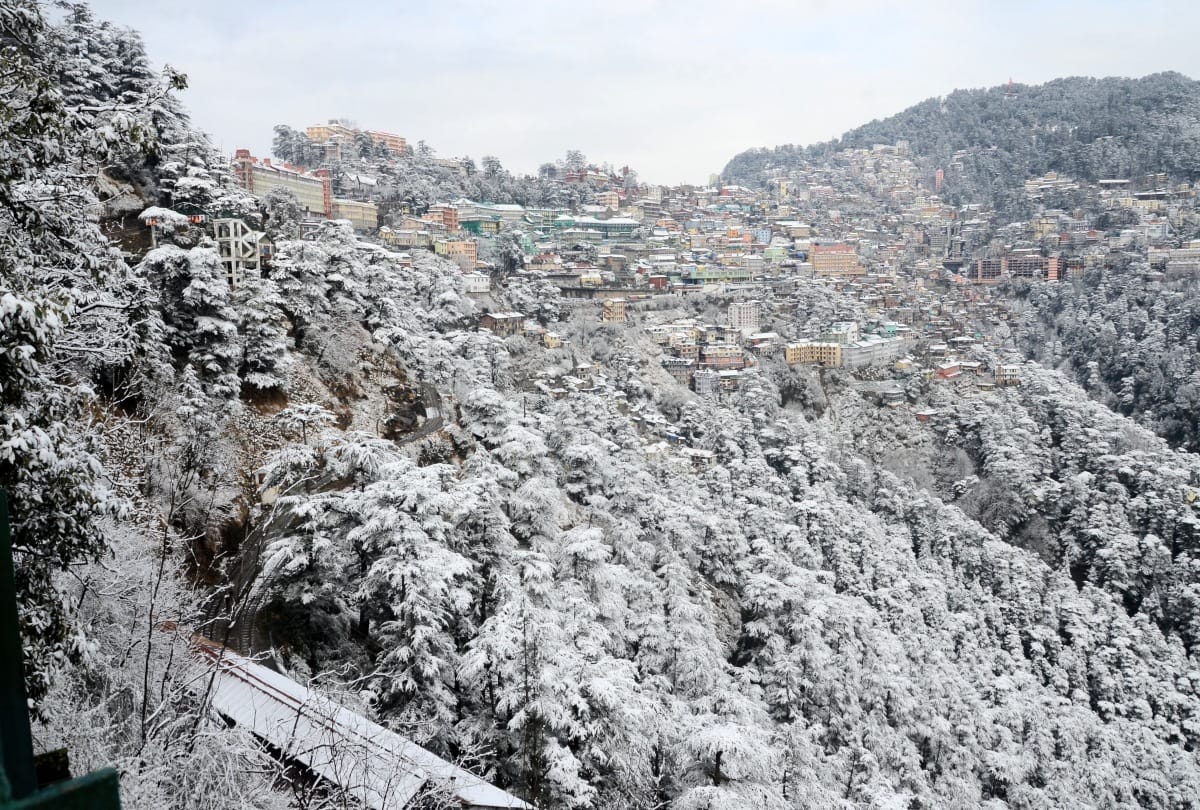 The snowfall for the sixth time in February after 11 years in Shimla