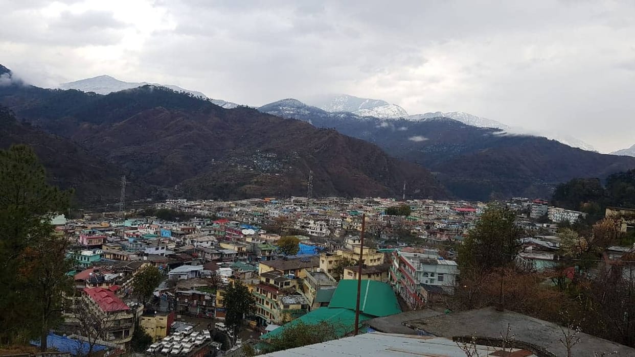 after half april month winter back in uttarakhand