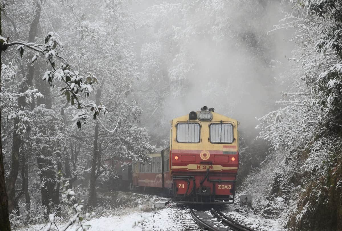 Holiday Special toy train Will Run on Kalka Shimla Railway Track