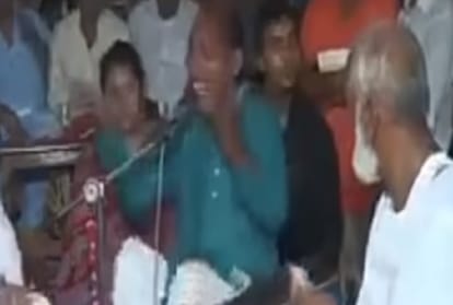 Pakistani Singer Ustad Anwar Darbari Funny Video Viral On Social Media