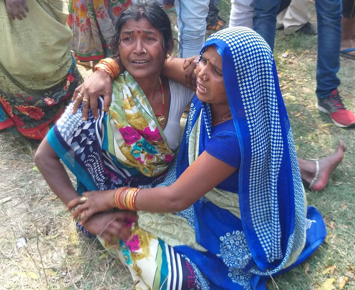 Two students die in road accident in mau 1