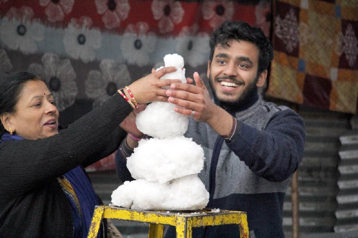Rain and fierce hailstorm in Bijnor and see photos