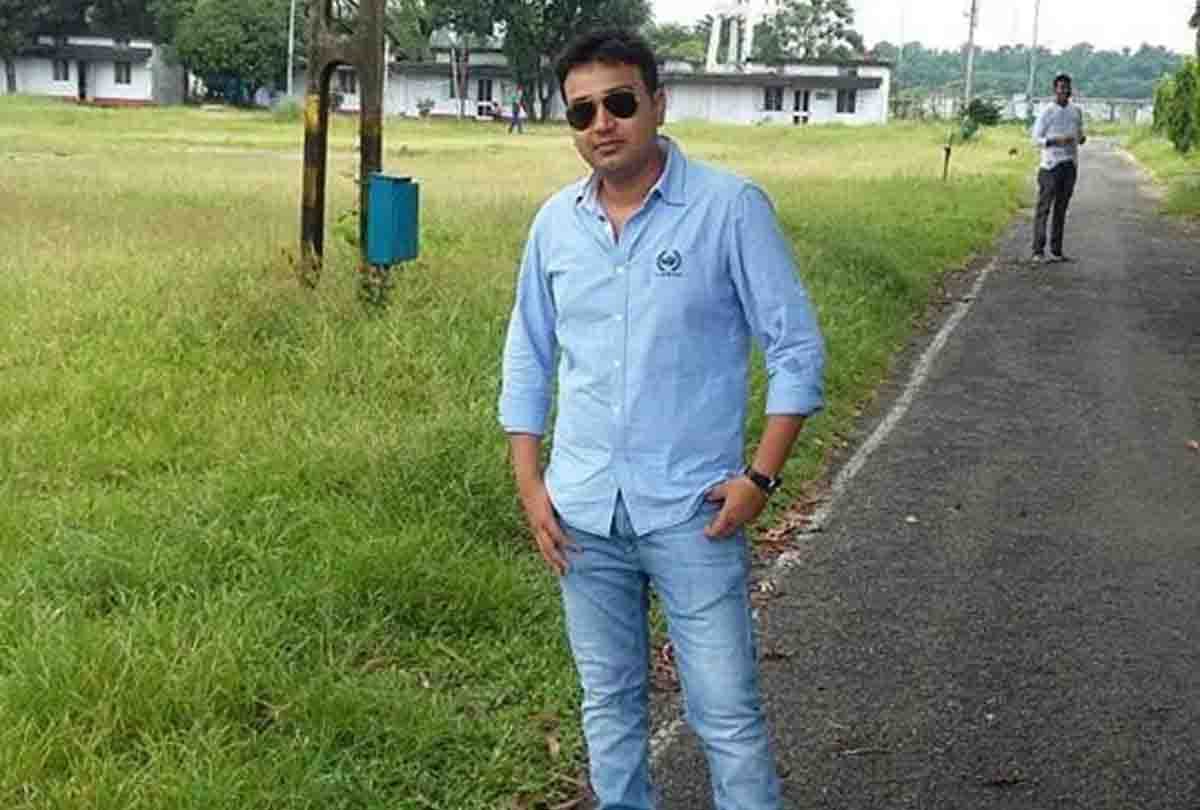 martyr deepak pandey facebook wall is full of Patriotism