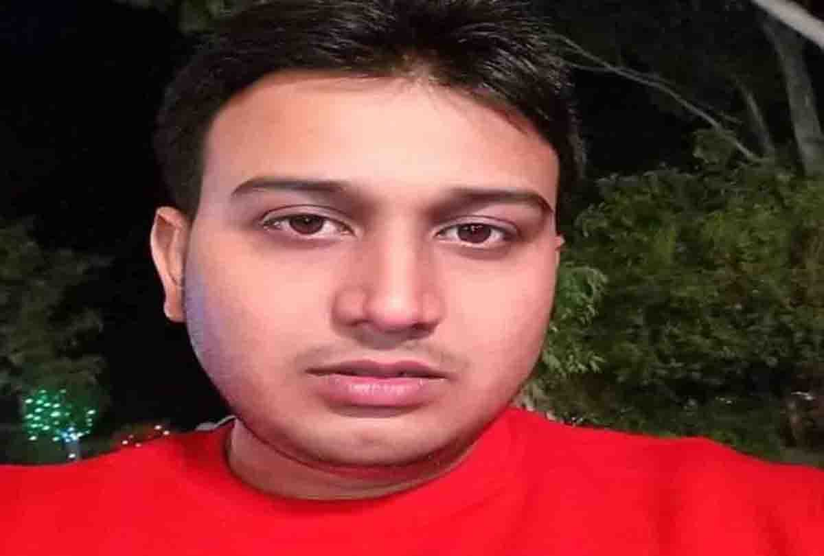martyr deepak pandey facebook wall is full of Patriotism