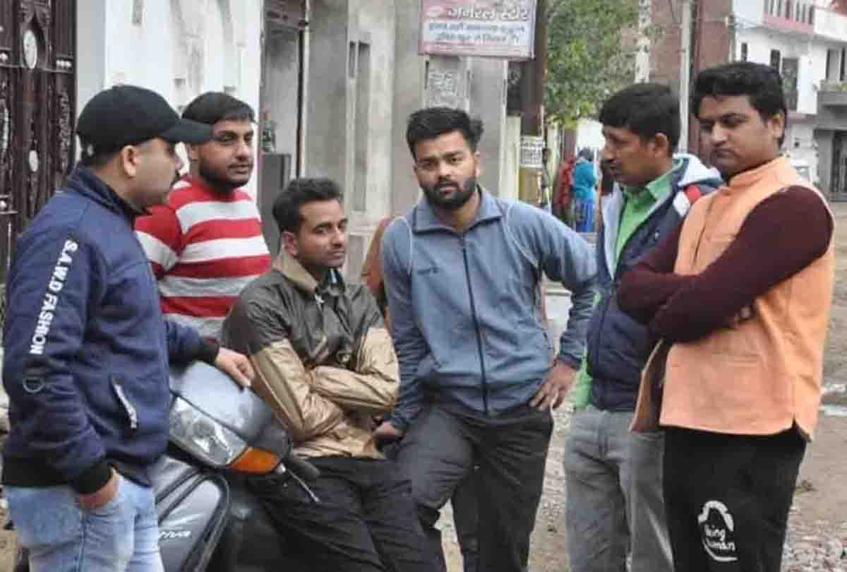 martyr deepak pandey facebook wall is full of Patriotism