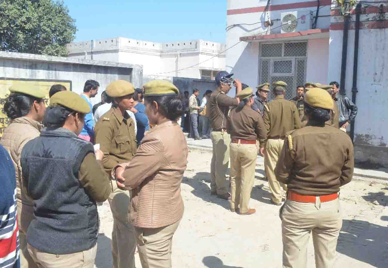 Youth dies in road accident Angry family beat policemen