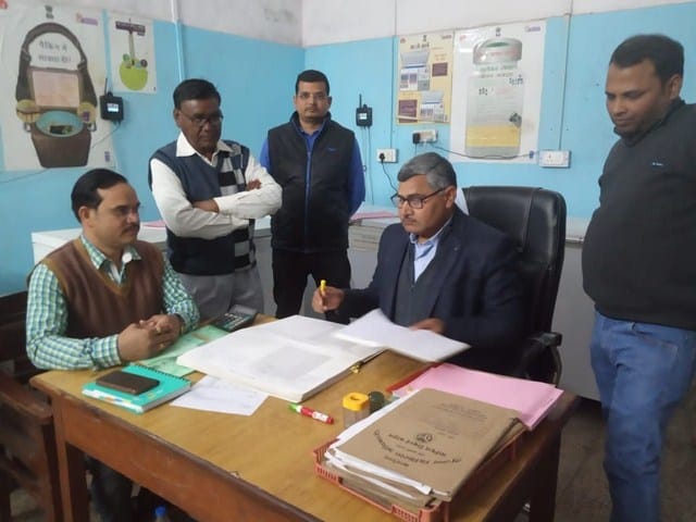 Joint director inspected health centers