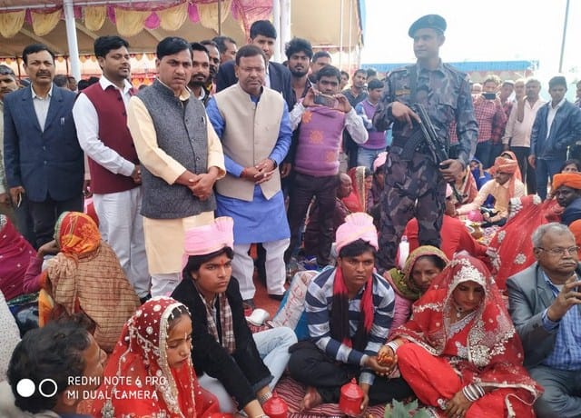 69 couples were married in group marriage