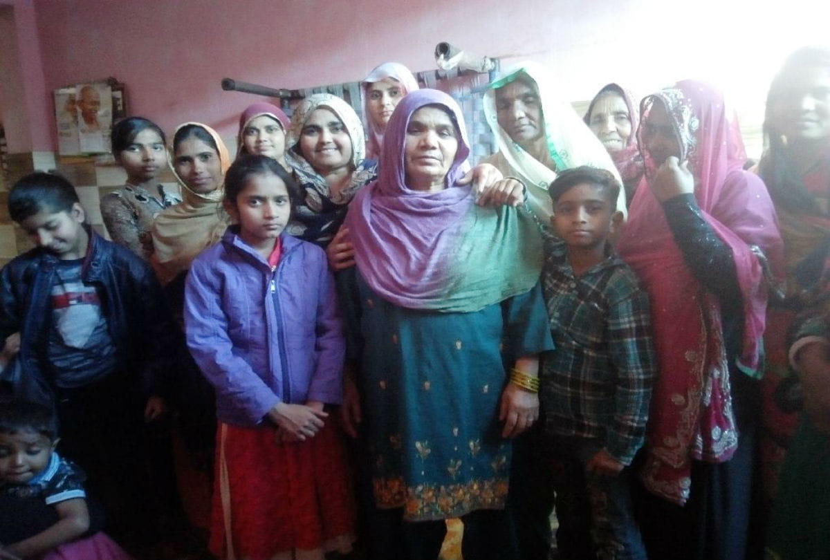 Saudi Arabia police sent Jannat bano to India who missing in Mecca Medina