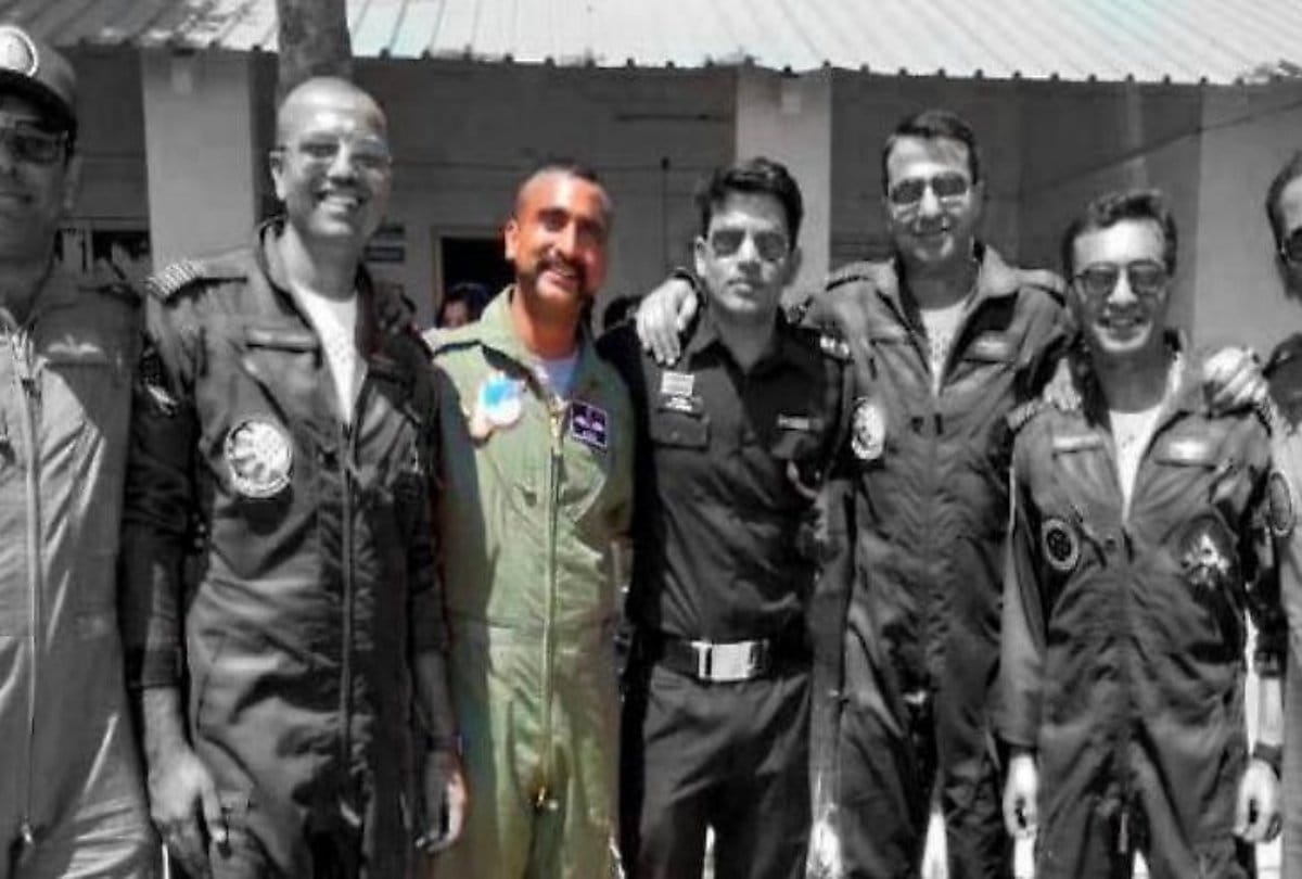 iaf wing commander abhinandan moustache new fashion trend
