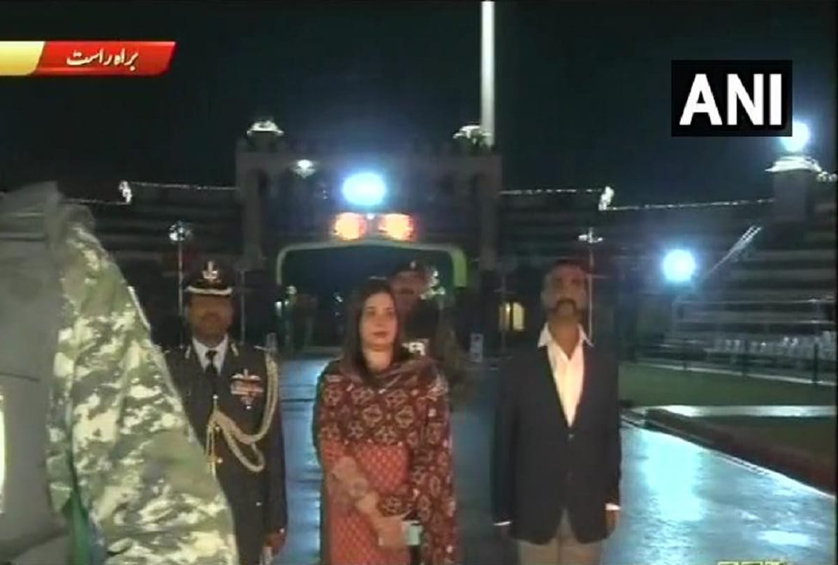wing commander pilot abhinandan varthaman came india from pakistan