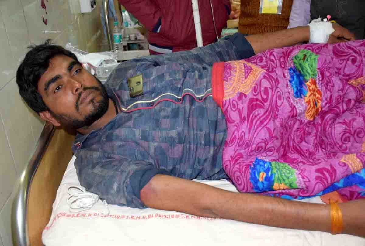 Two students sitting on hunger strike for Rajinikanth
