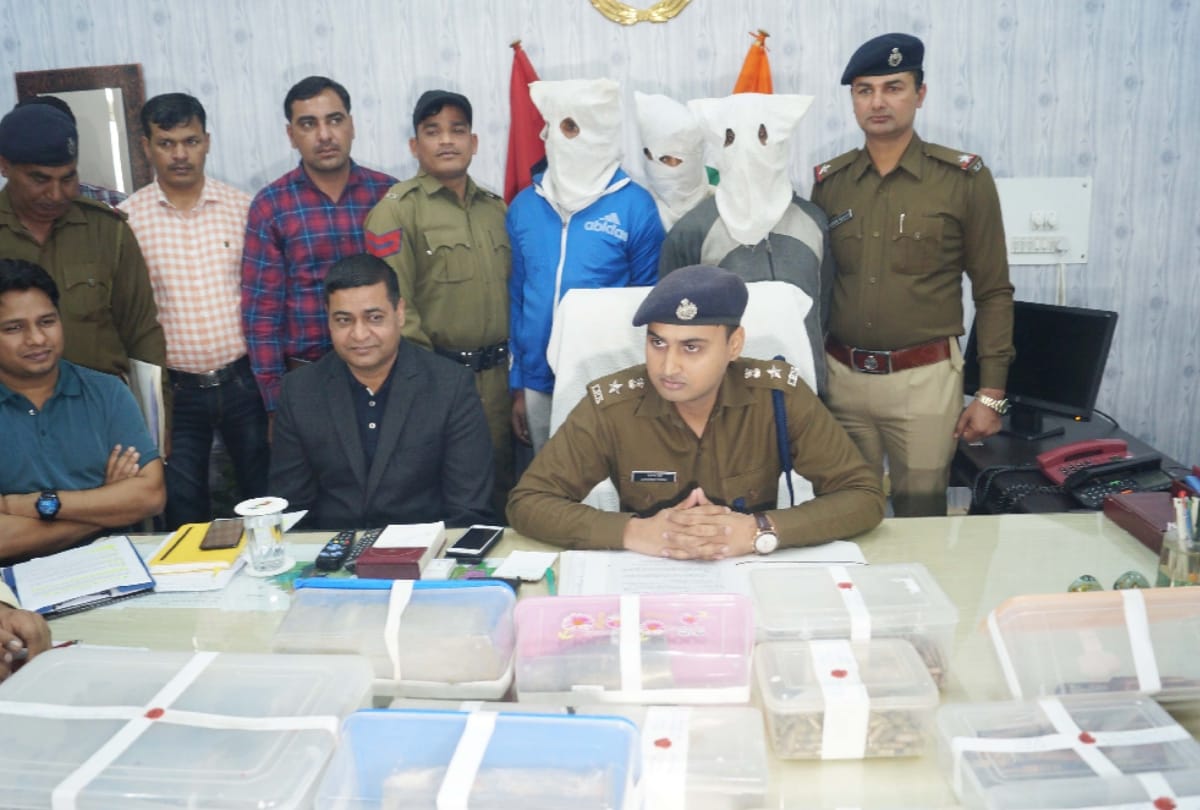 Bombs and cartridges recovered from junk godown in faridabad