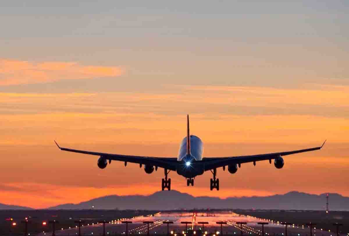 kanpur to bangalore flight start today from kanpur airport