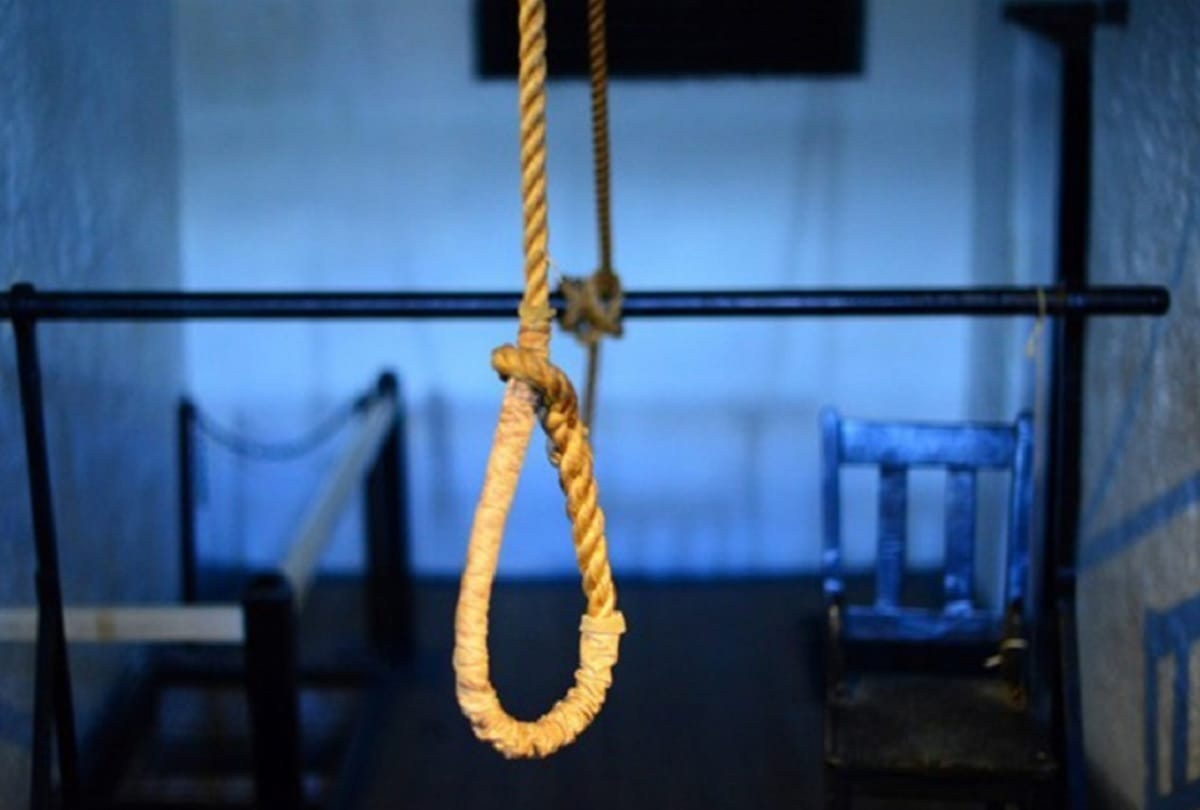 Sri Lanka receives 100 application for hangman post including from an American