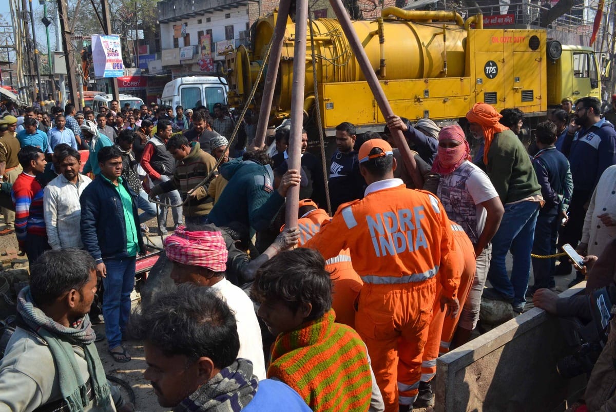 Four worker died in Sewer chamber in 4 month in varanasi