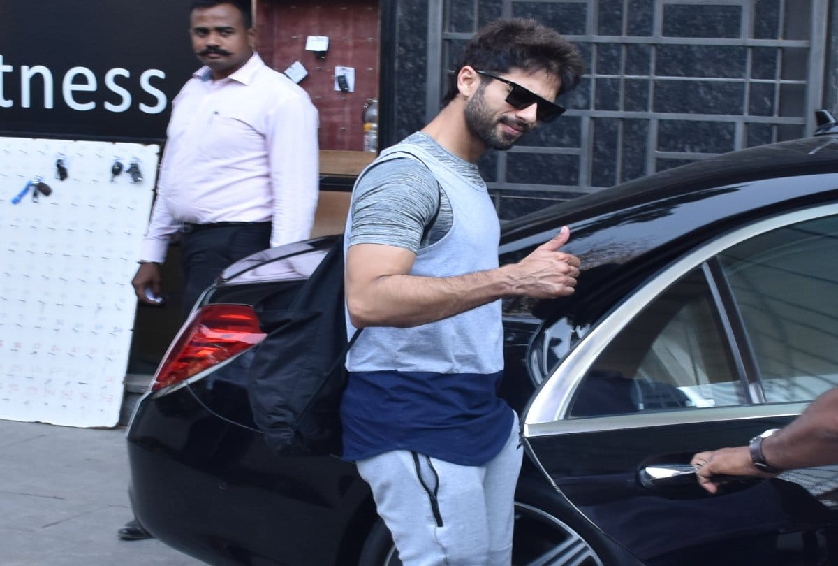 Shahid Kapoor spotted with wife Mira Rajput at outside of gym