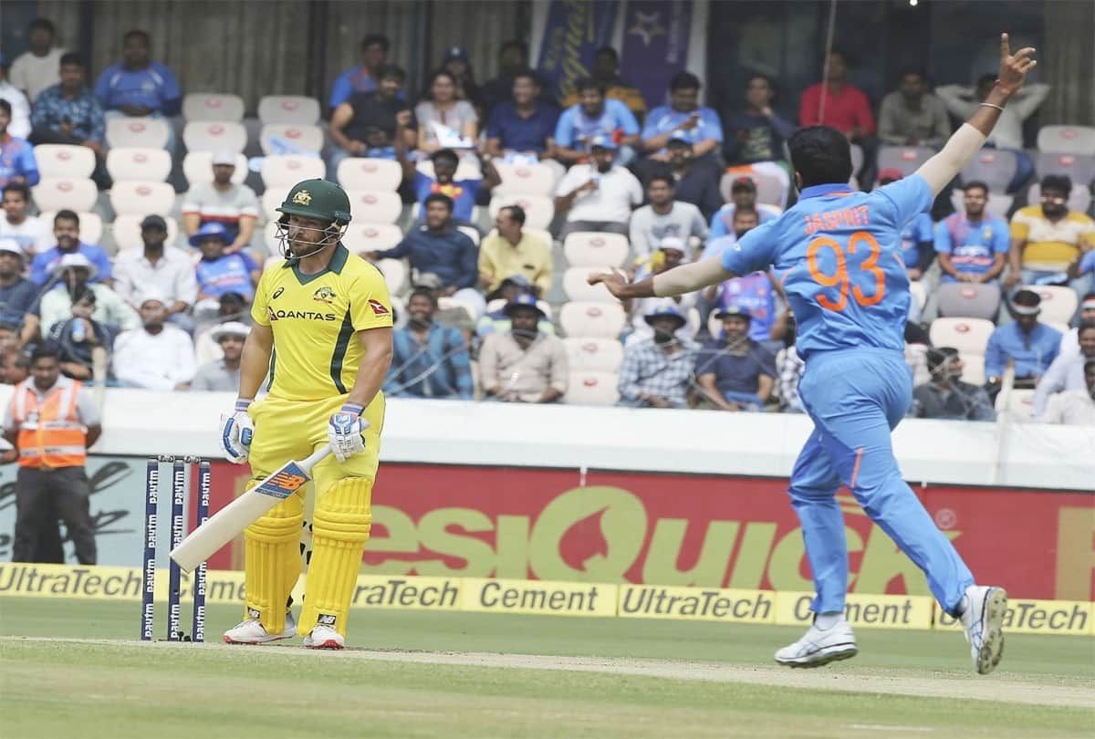Superb knock by Australian skipper Aaron finch vs India in Ranchi in ODI