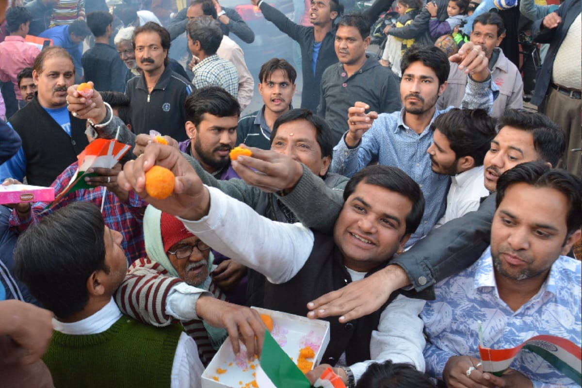 #abhinandan, Meerut People Celebrate the valor of IAF Wing commander Abhinandan