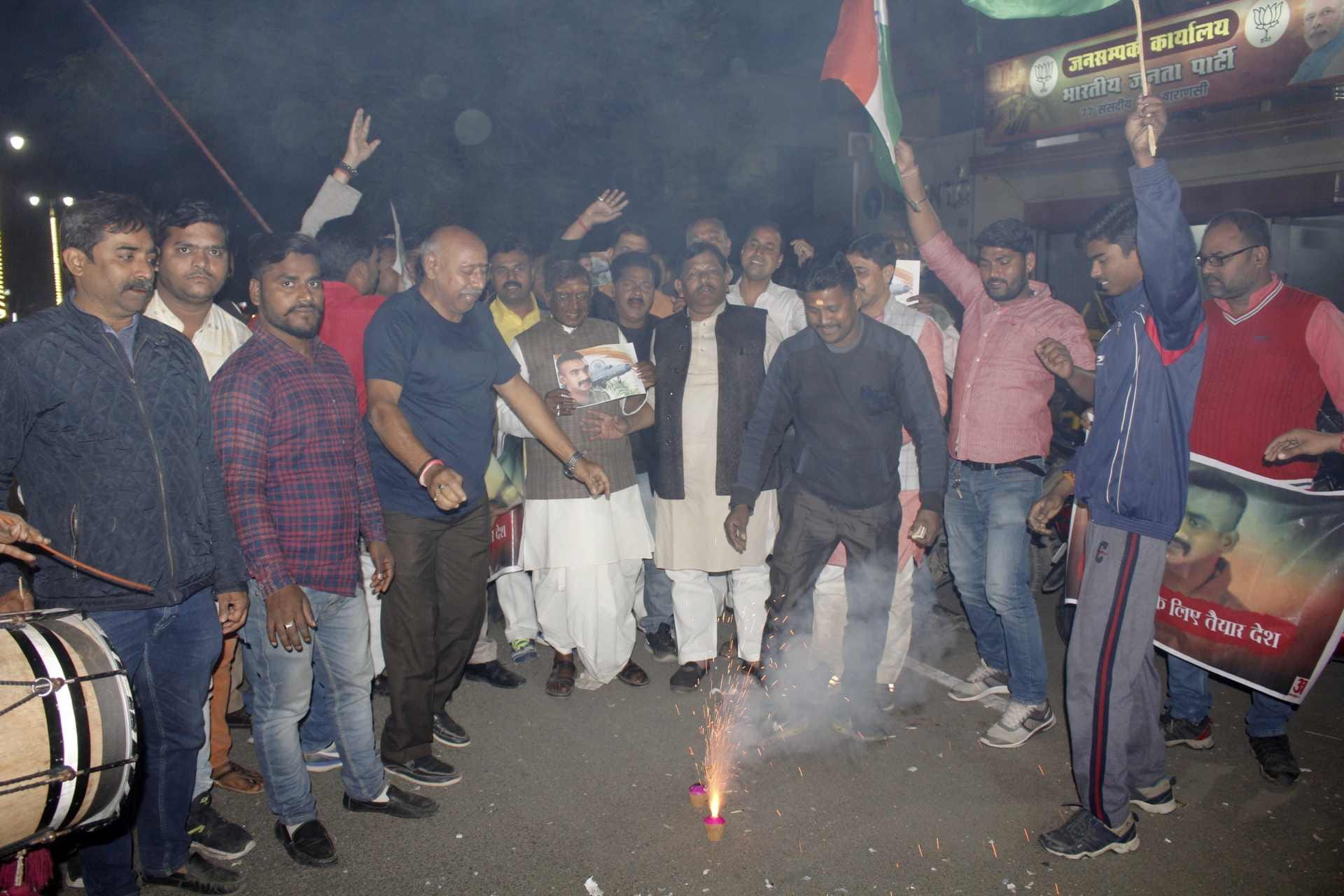 Pilot Abhinandan back to india happy in purvanchal