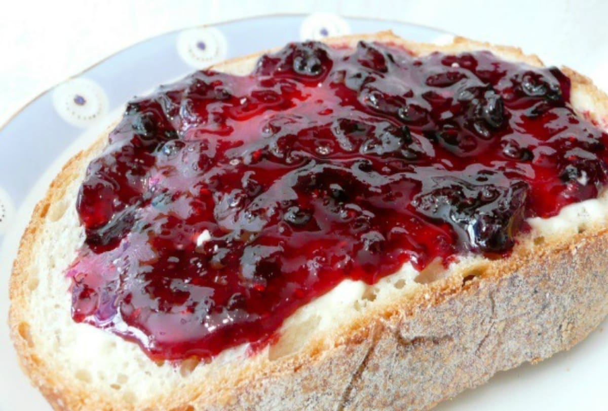 Bread jam may not be a healthy for your kids
