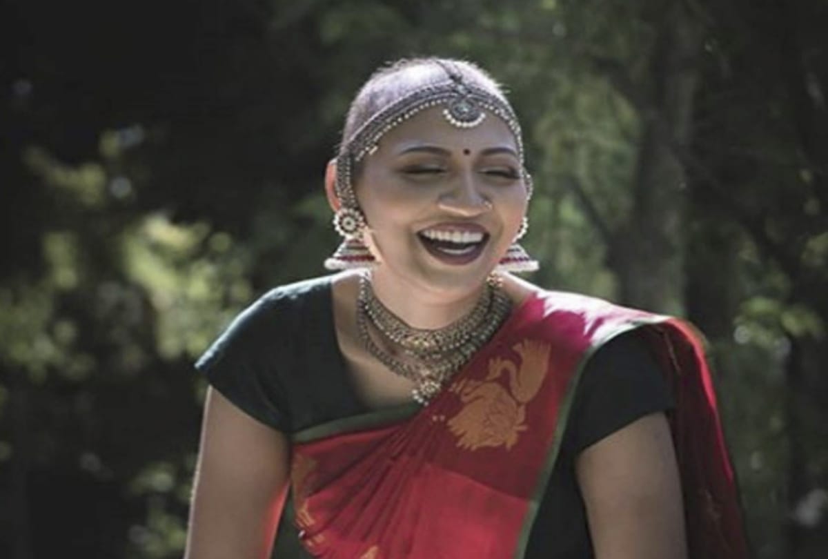 this cancer survivor indian bold brides pics is getting viral on social media