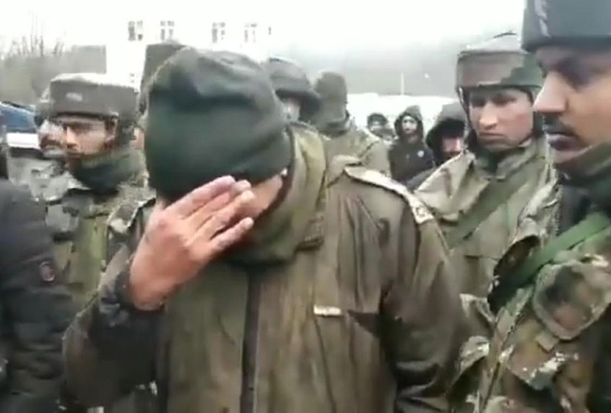 Wreath laying ceremony of two CRPF personnel martyred in Handwara Kupwara encounter