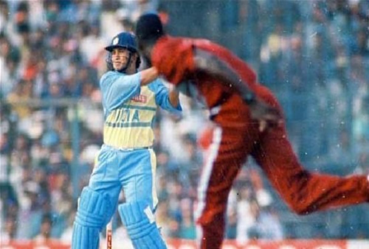 Evolution of India Cricket Jersey from 1980 to 2019