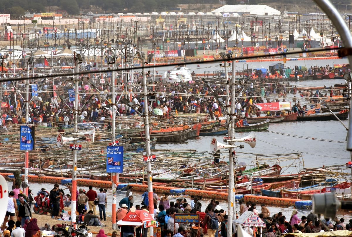 kumbh 2019: lot of devotees are coming in kumbh mela before Mahashivaratri