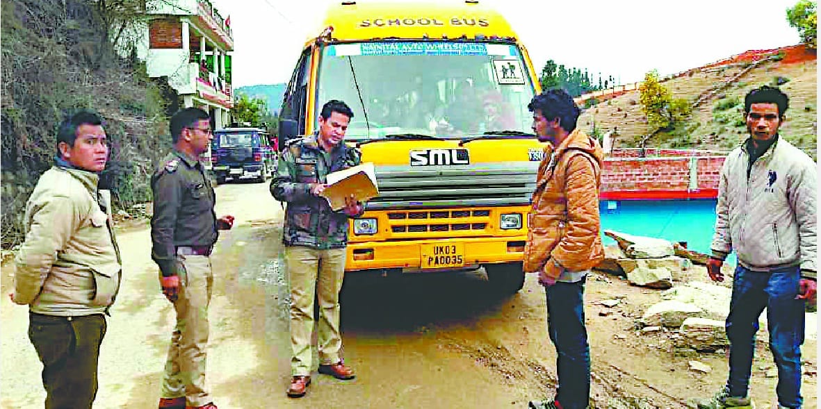 Two bus driver's chalaan