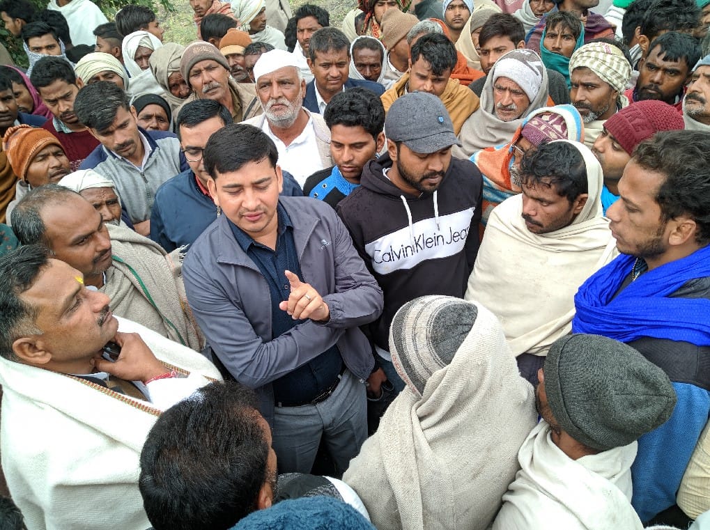 Commotion on the murder of youth in Lakhan village