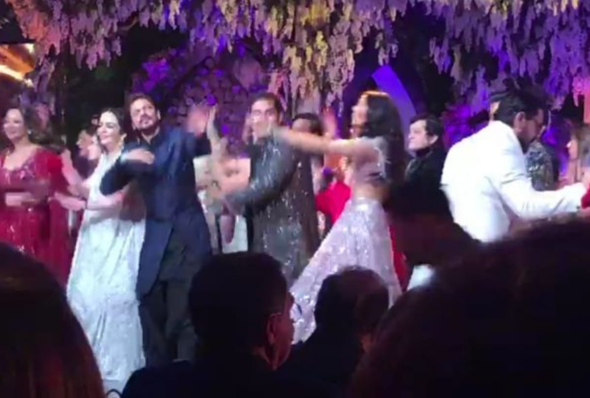 akash ambani and shloka mehtas wedding preparations begin at antilia first video came out