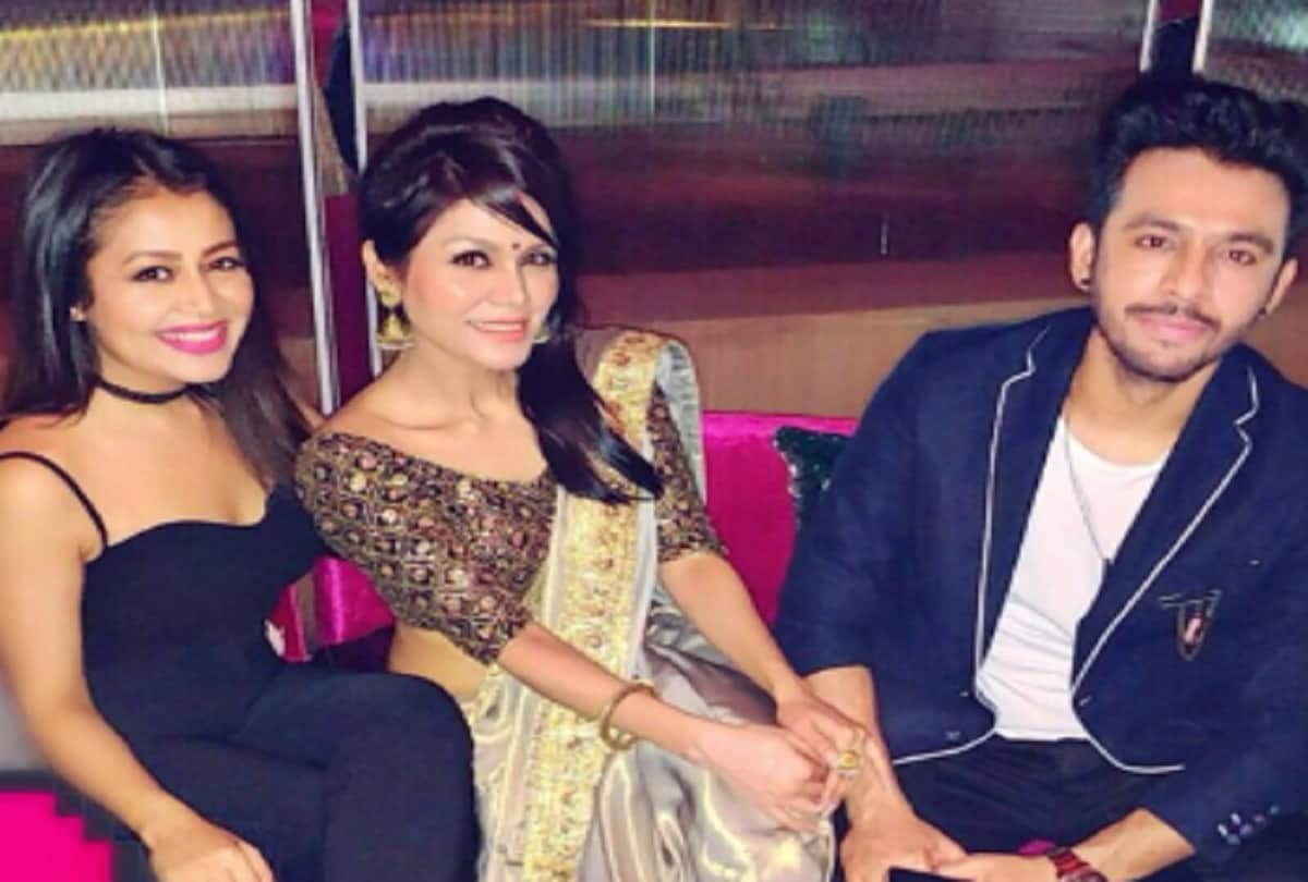 Neha kakkar 5 Viral Videos on instagram Facebook Tik Tok before Indian Idol 11 Kiss controversy